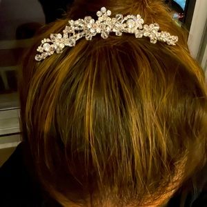 Wedding hair accessory